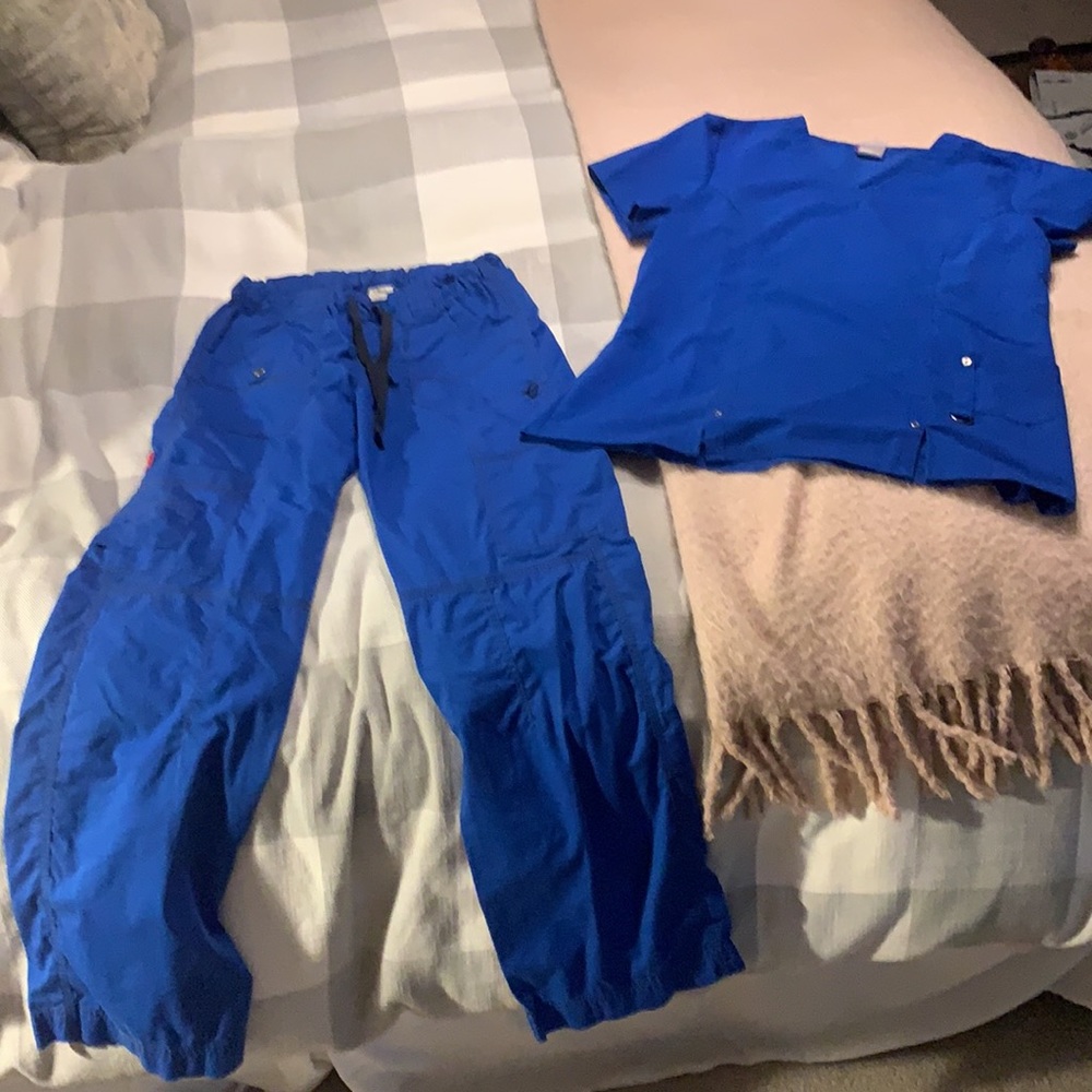 Dickies Gen Flex scrubs set . Sz small